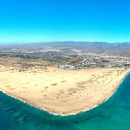Primera Linea De Playa Del Ingles Y Las Dunas De Maspalomas Exterior photo