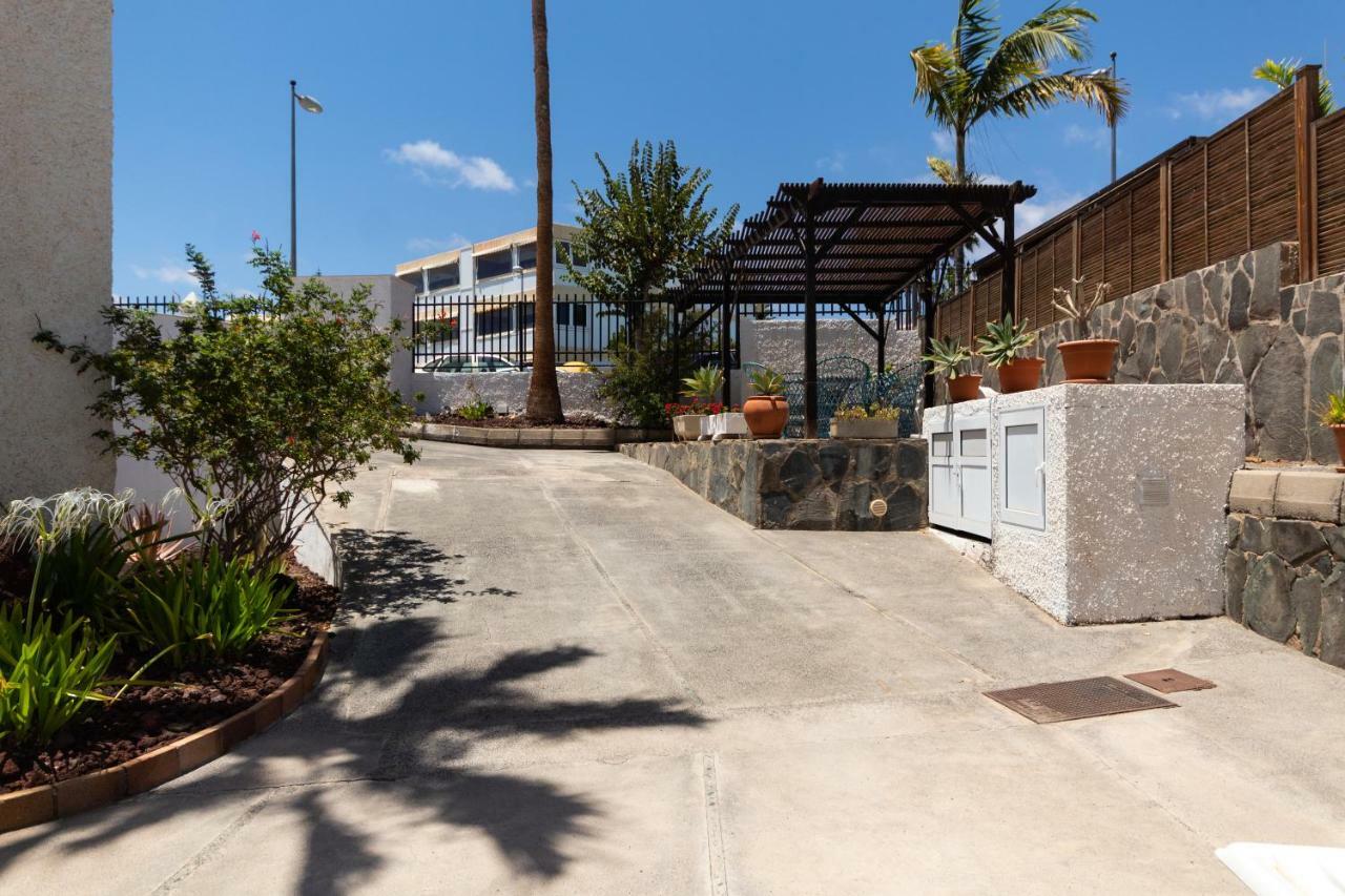 Primera Linea De Playa Del Ingles Y Las Dunas De Maspalomas Exterior photo
